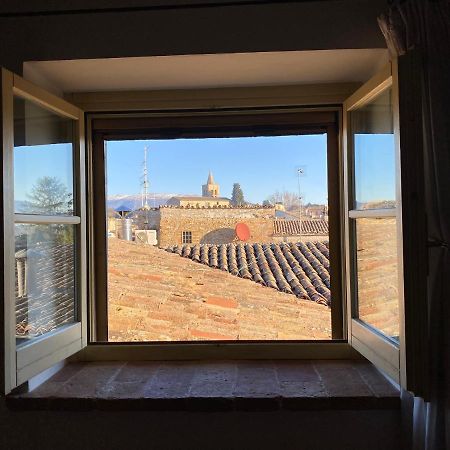 Hotel Palazzo Brunamonti Bevagna Eksteriør bilde