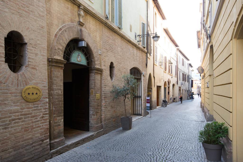 Hotel Palazzo Brunamonti Bevagna Eksteriør bilde