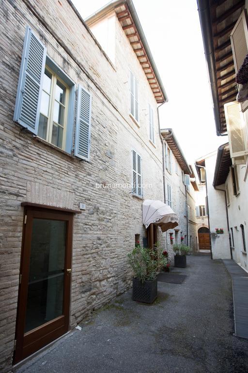 Hotel Palazzo Brunamonti Bevagna Eksteriør bilde