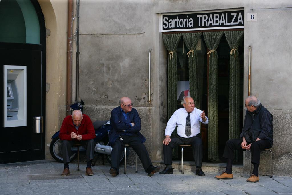 Hotel Palazzo Brunamonti Bevagna Eksteriør bilde